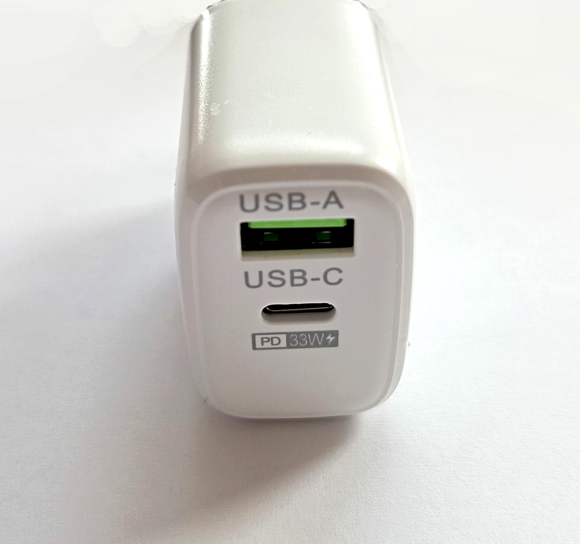 65W greito įkrovimo pakrovėjas su USB-C jungtimi ir Type-C sieninis įkroviklis