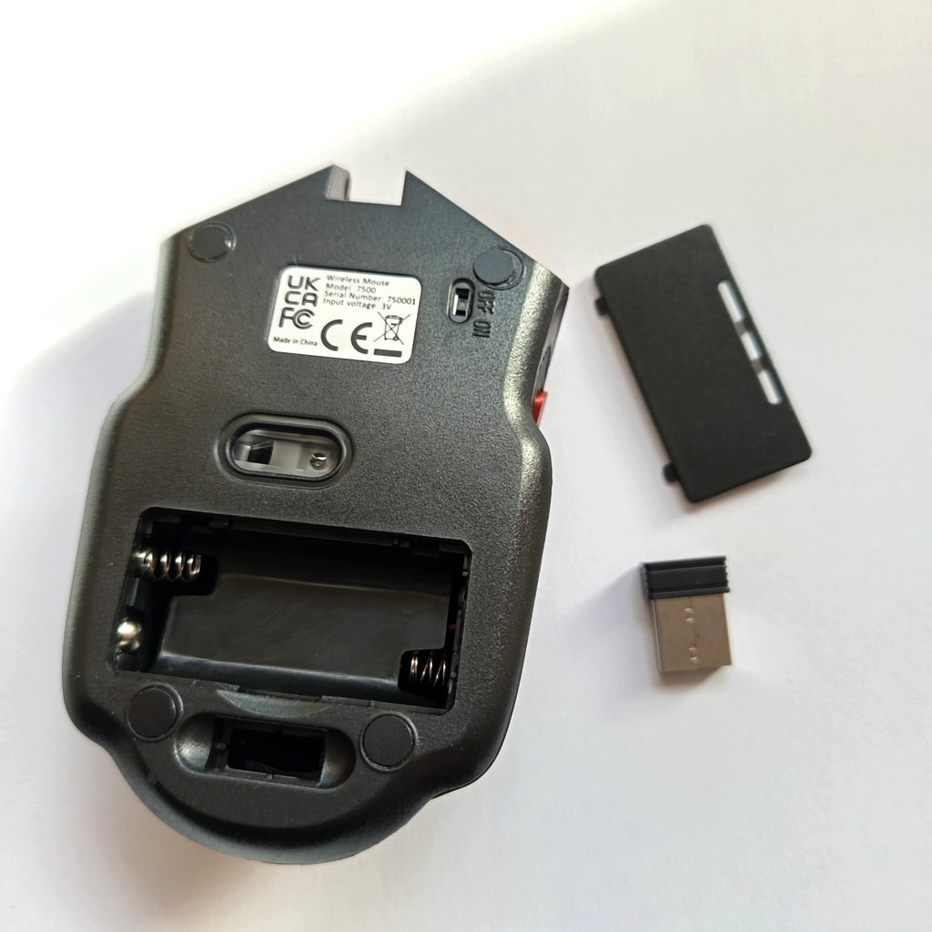 Belaidė žaidimų pelė su šoniniais mygtukais – reguliuojamas DPI raudona (Wireless Gaming Mouse)