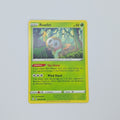Rowlet 006/072 – Pokémon kortelė – Shining Fates – Grass – Common – EN – NM