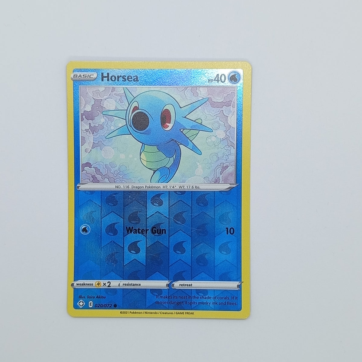 Horsea 020/072 - Pokémon kortelė - Shining Fates - Water - Common Reverse Holo - EN - NM