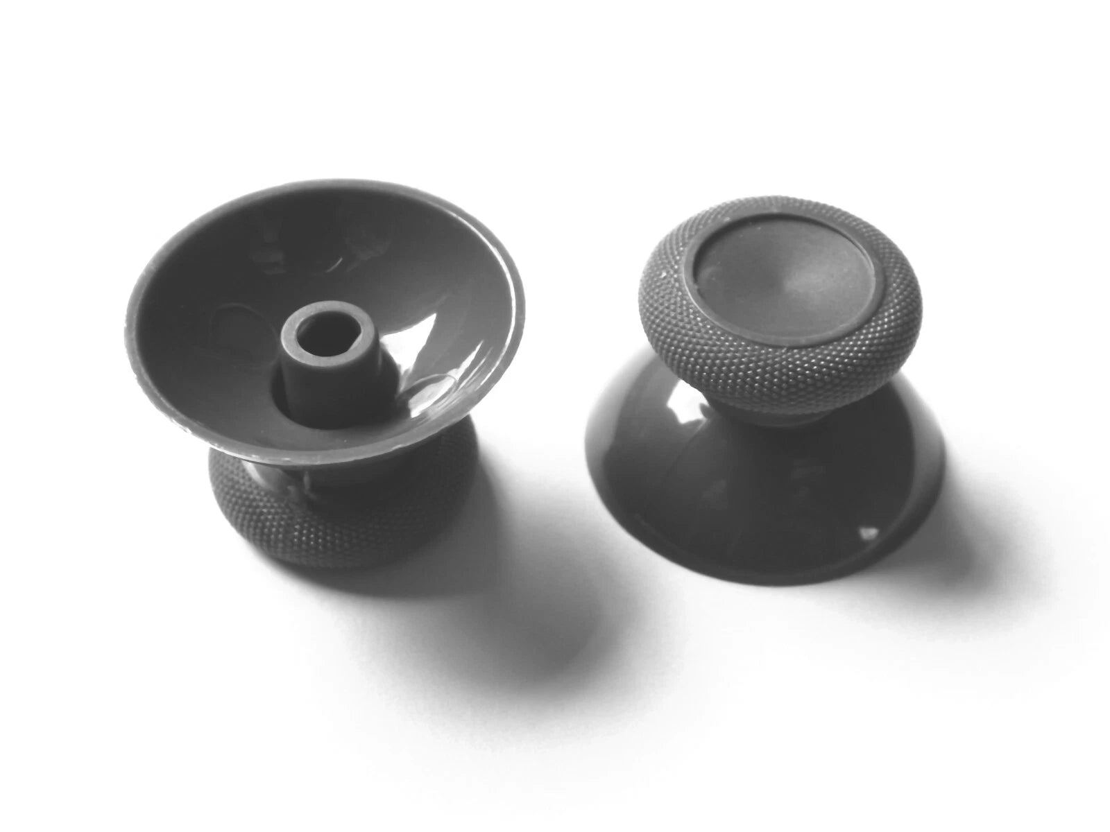 Xbox Series S / X analogai valdiklių svirtelės (thumbsticks) – pilkos, 2 vnt.