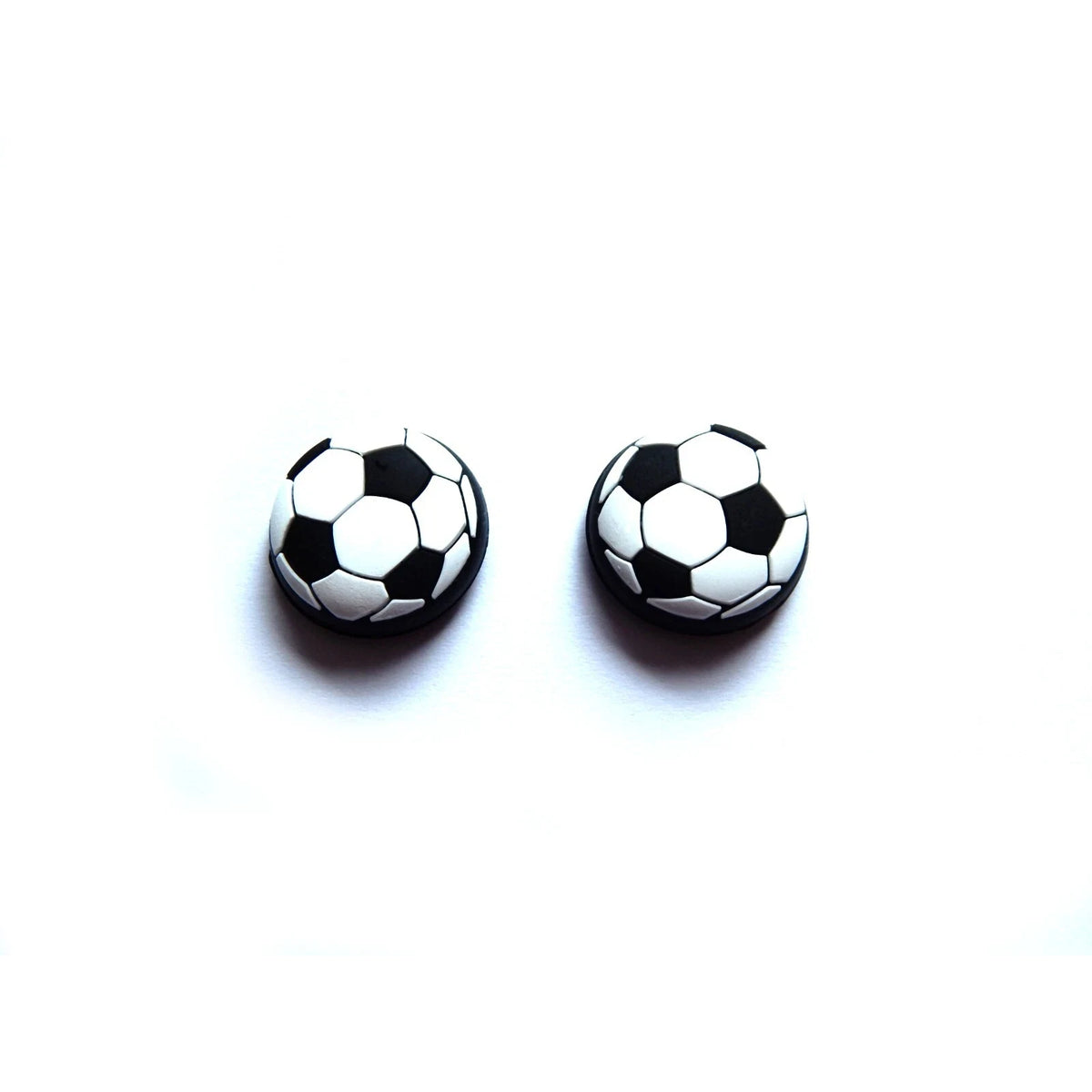 Analogu nykščių svirtelių dangteliai (thumbstick) su futbolo kamuolio dizainu juodi