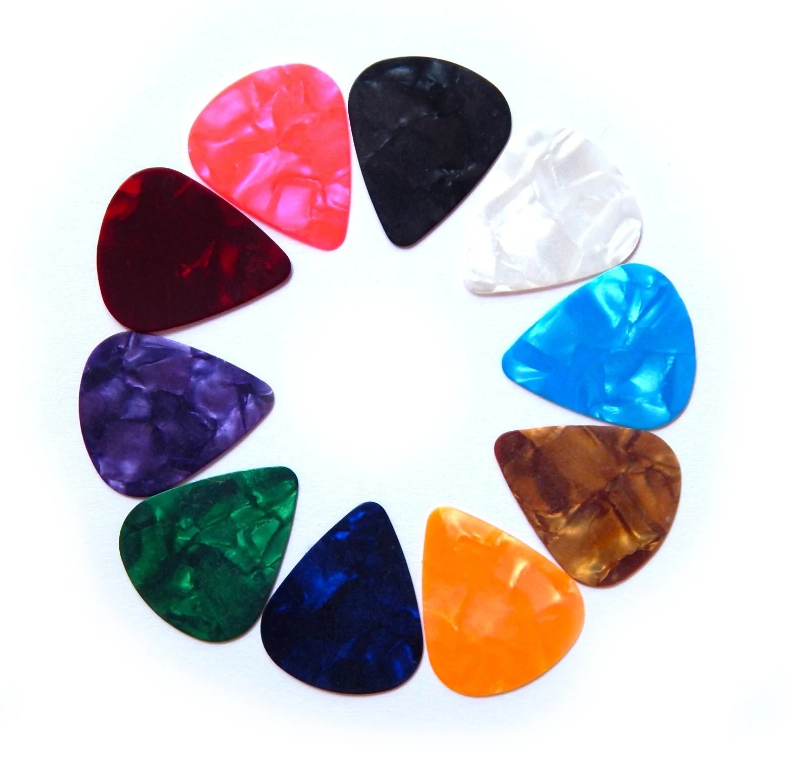 Brauktukai Gitaros mediatorių rinkinys – 10 vnt., įvairios spalvos, 0.5 mm