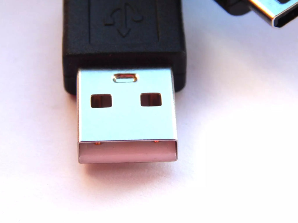 Nintendo DS Lite USB įkrovimo laidas – 1.2 m (4 ft), pakaitinis krovimo kabelis, 1 vnt.