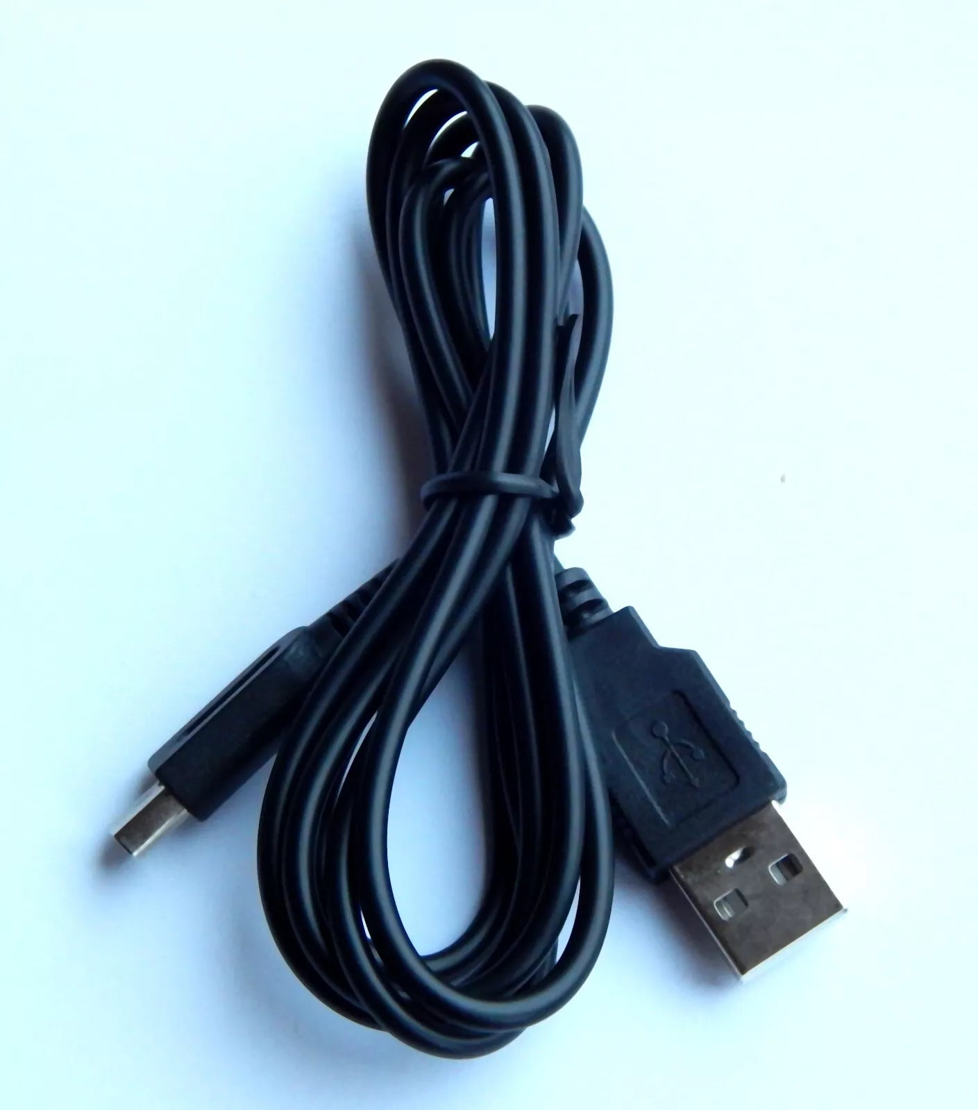 Nintendo 3DS / 2DS / DSi USB įkrovimo laidas – 1 m (3.2 ft), pakaitinis krovimo kabelis, 1 vnt.