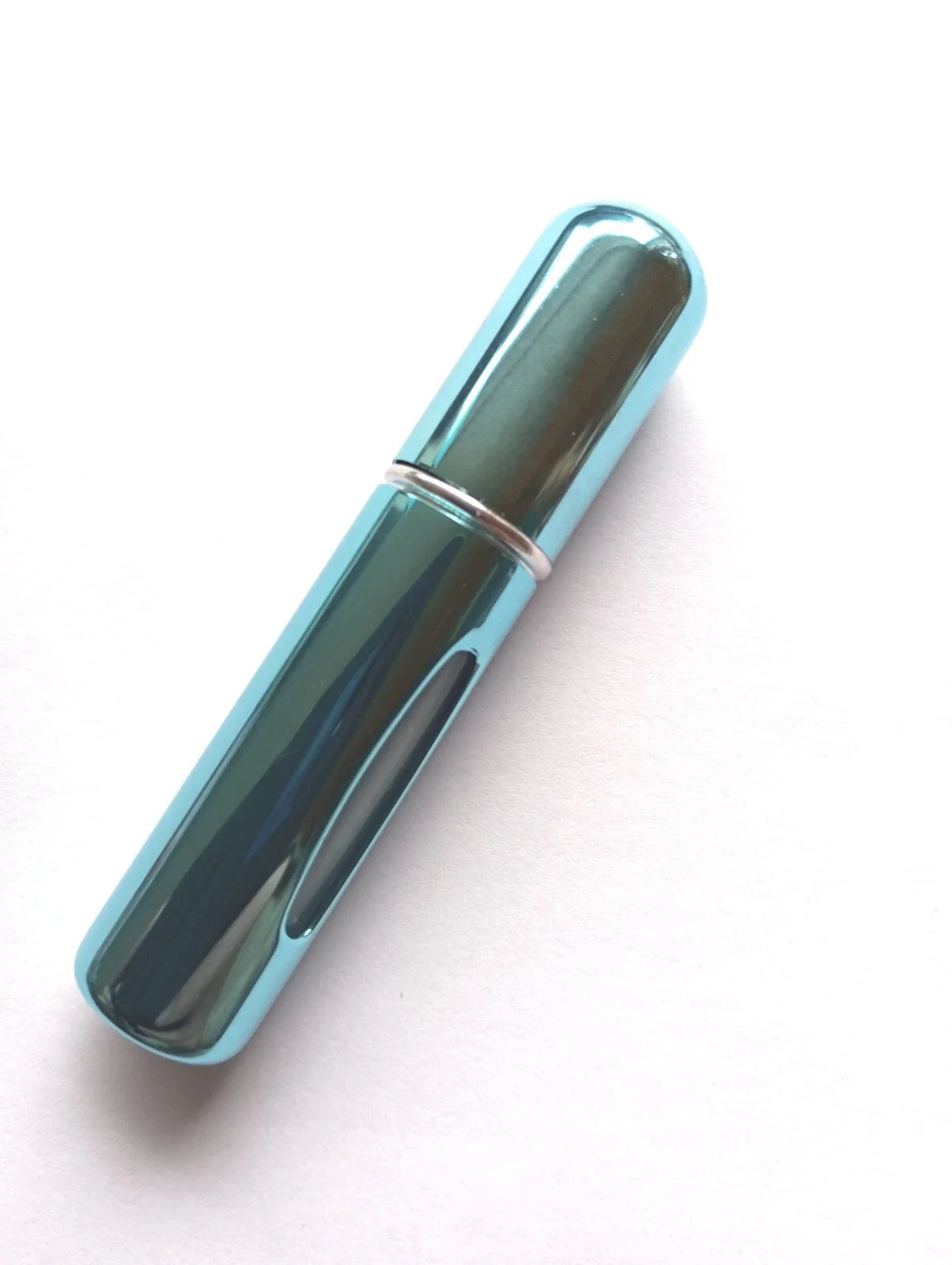 5 ml daugkartinė kvepalų purškimo talpa – kelioninis aliuminio buteliukas (pasirinkite spalvą)