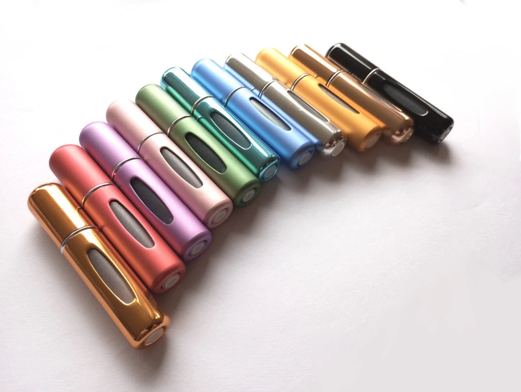 5 ml daugkartinė kvepalų purškimo talpa – kelioninis aliuminio buteliukas (pasirinkite spalvą)