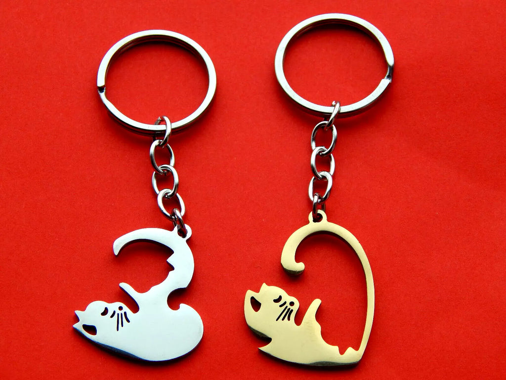 Porų raktų pakabukai – katinai (auksiniai ir sidabriniai), 1 pora, dovanų idėja poroms ar draugams