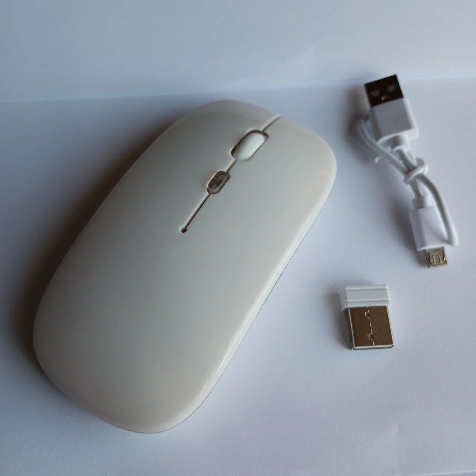 Belaidė 2.4G RGB pelė – tylus mygtukų paspaudimas, įkraunama, USB + Bluetooth, PC / Laptop / iPad