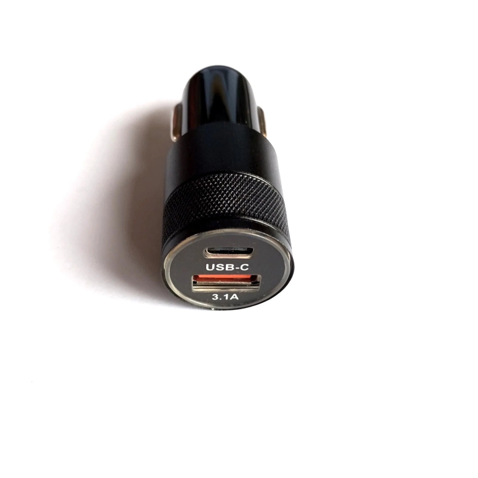 Automobilinis USB įkroviklis – USB-A + USB-C (iki 3.1A, 15W)