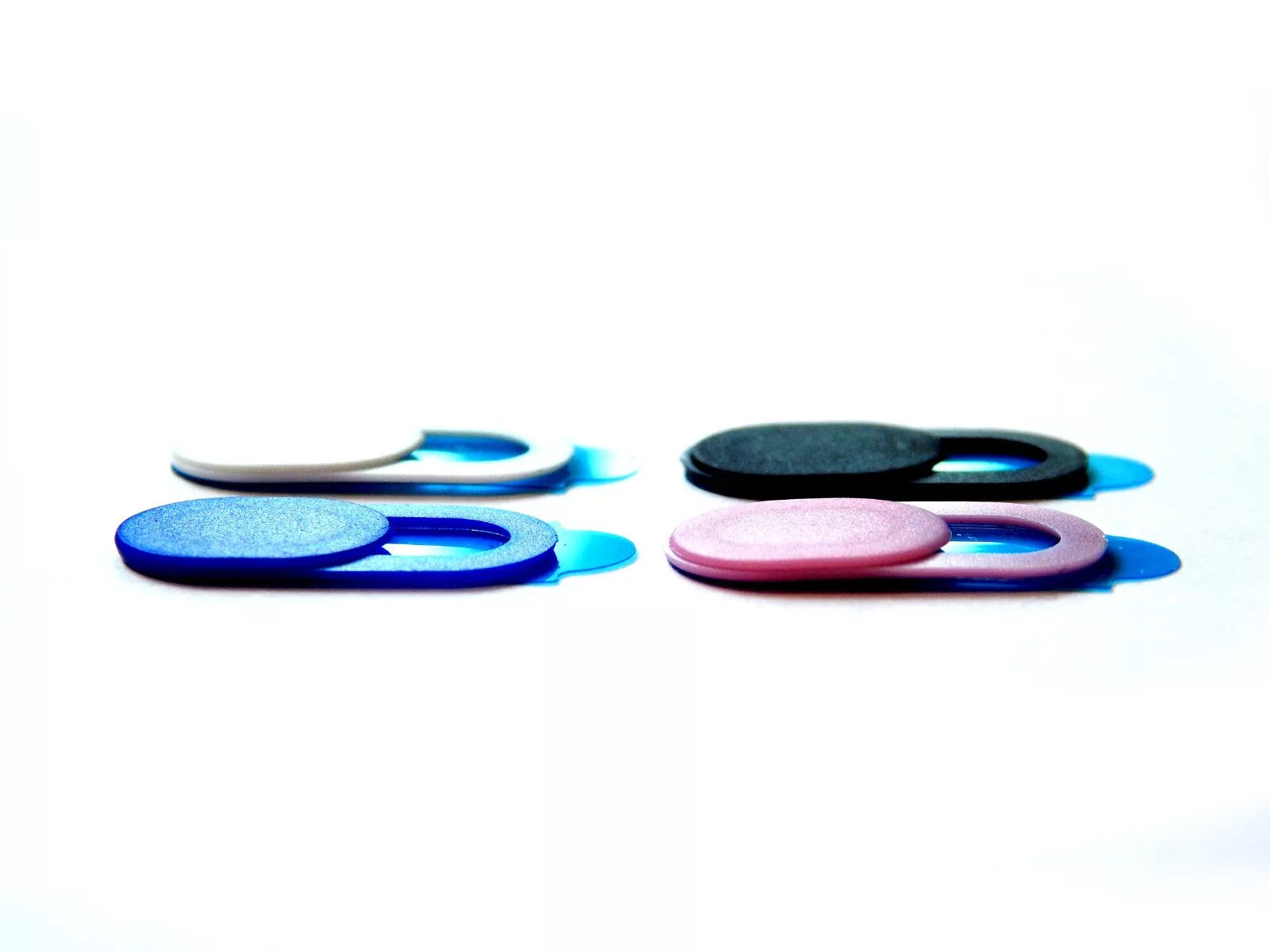 Kameros dangtelis (Webcam Cover) – nešiojamajam kompiuteriui, telefonui ir planšetei