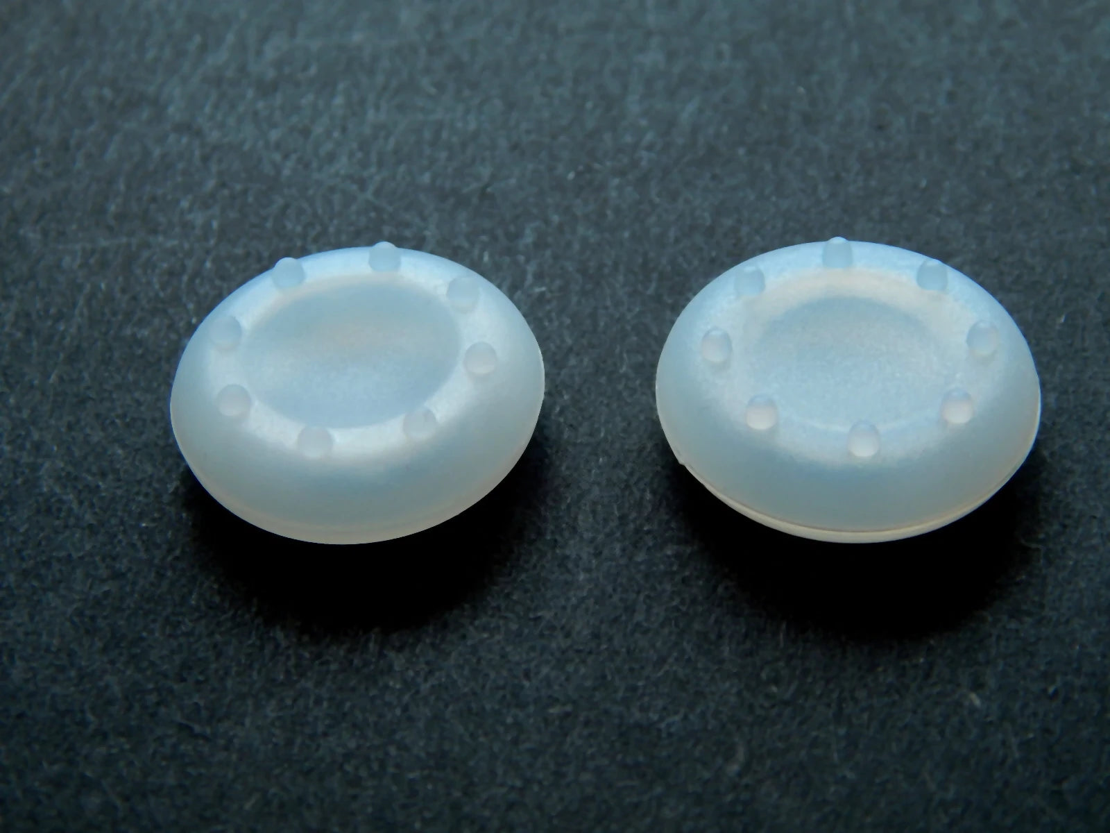 Platūs silikoniniai analoginių svirtelių dangteliai Thumbstick valdikliams PS5 PS4 PS3 Xbox 360 S/X one permatomi