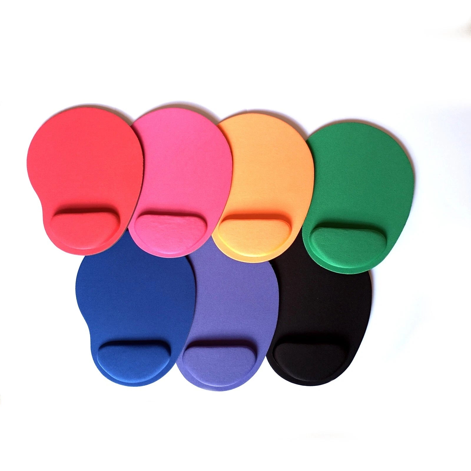 Ergonomiškas pelės kilimėlis su riešo atrama – neslystantis, minkštas (23 × 18 cm)